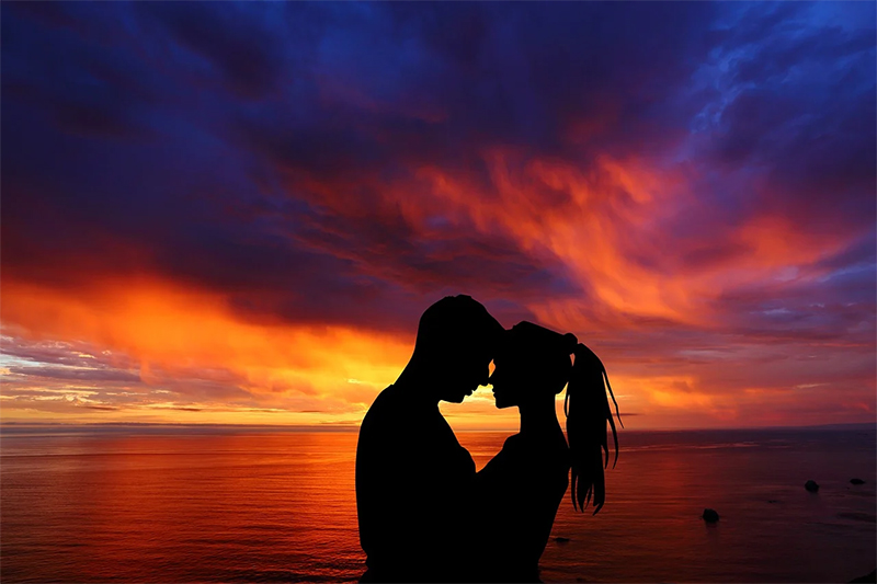 Carrying an extreme love nature, Scorpios would go to the end of the world for their spouse. - Image Source: Pixabay